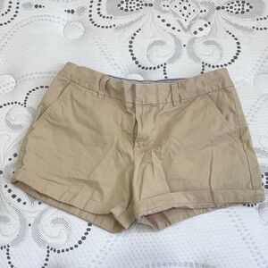 Tommy Hilfiger Tan Women's Shorts Size 8